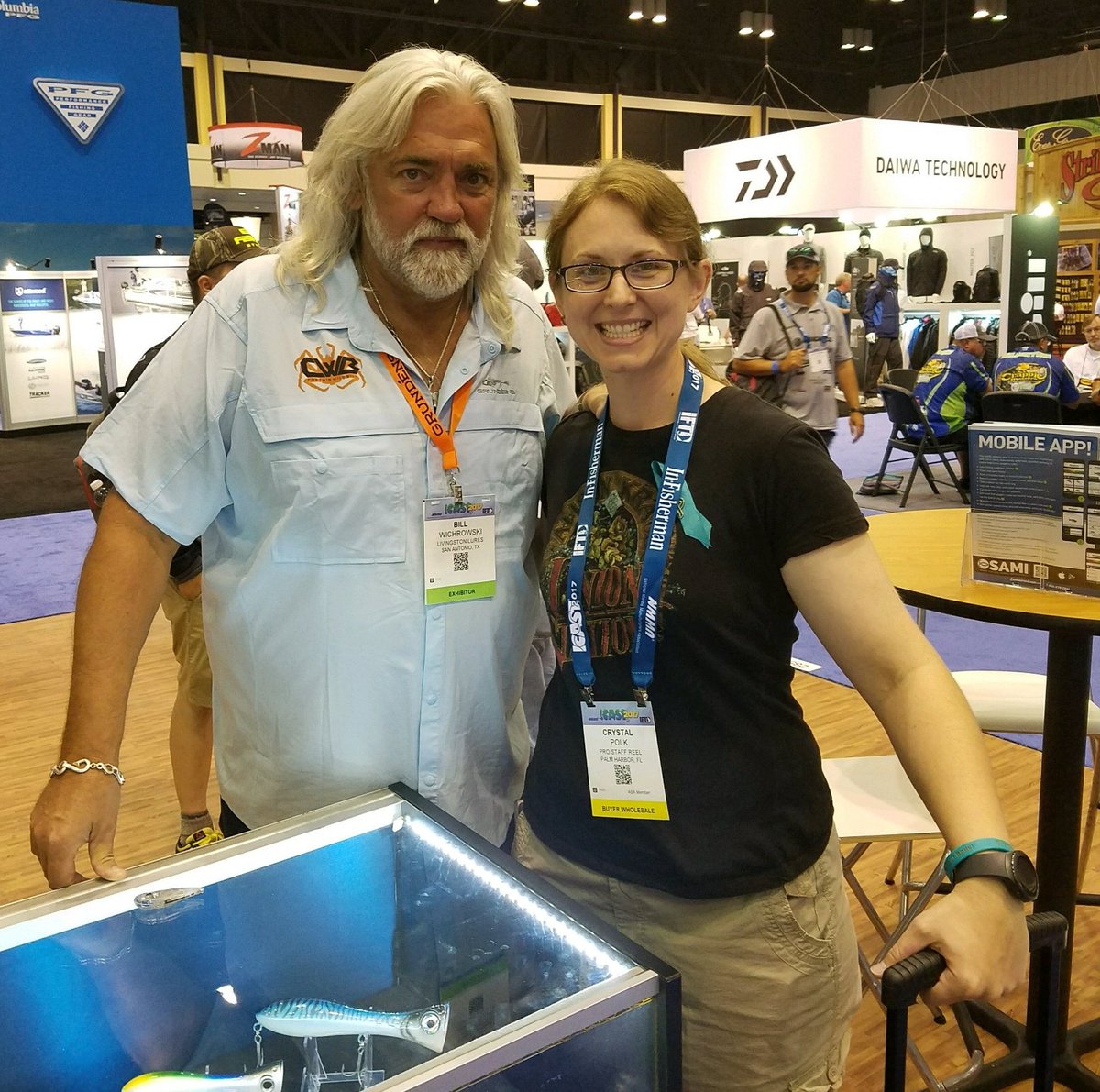 morrellfishing's tweet photo. @captwildbill at the @LivingstonLures booth at #icast2017 #DeadliestCatch #fishing https://t.co/XcjsJR0PgC