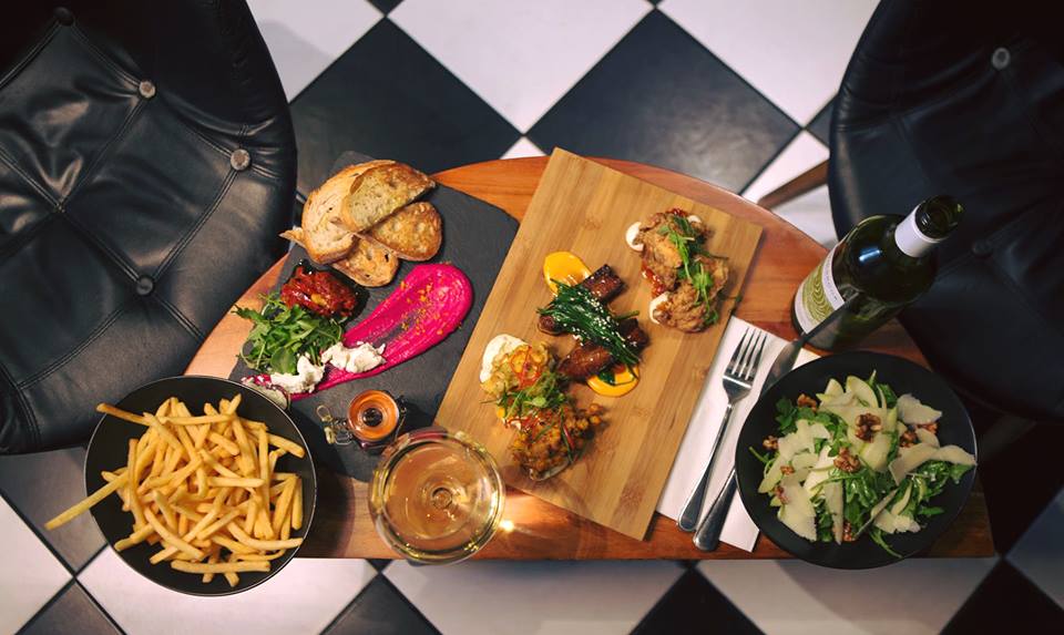 AmaniBarKitchen's tweet photo. Open today for lunch, pre-movie bites and dinner - or an enjoyable #wine #SundayinPerth #Leederville #Lunacinema #Perthbar #tapas https://t.co/OU2EvDbCAQ
