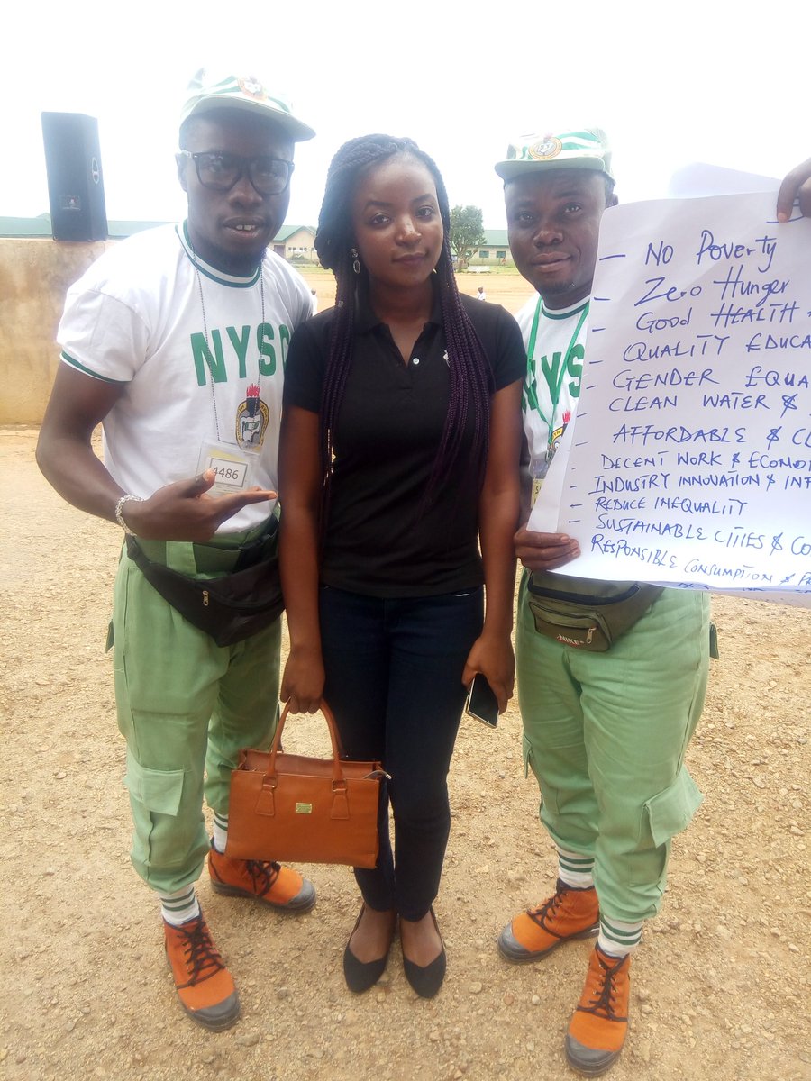 BulusTanite's tweet photo. We went digital @mindthegap digital skills training @nysc camp,plateau state
#digitalskills4africa
#MTGN
#SDGsdigitaltraining https://t.co/1phgnmpCjt