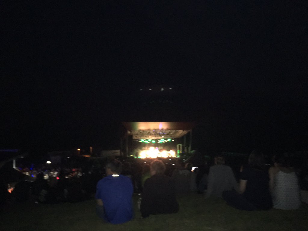 AmandaTQM's tweet photo. @OurLadyPeace played an amazing show @Hogs4Hospice! Way to rock the town!! #lawnseats @TweetLeamington #H4H2017 https://t.co/Cheo7bERlx