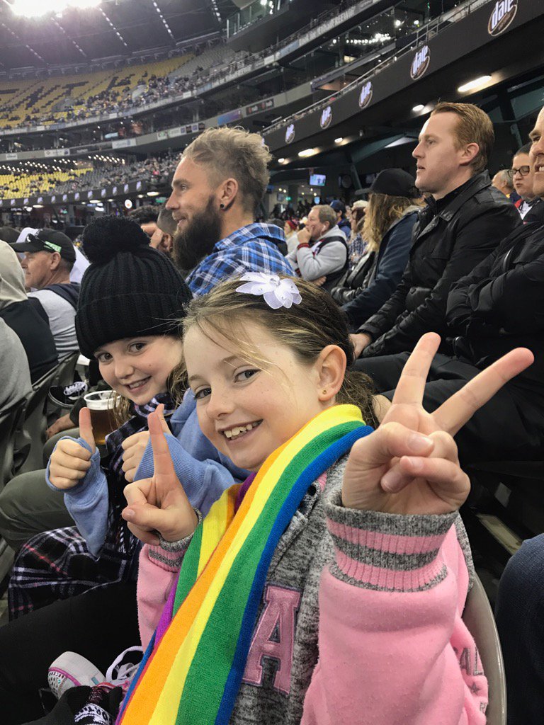 10ross10's tweet photo. Two for @baroose but we still need more. Cmon @stkildafc https://t.co/pRIsVDRw9m