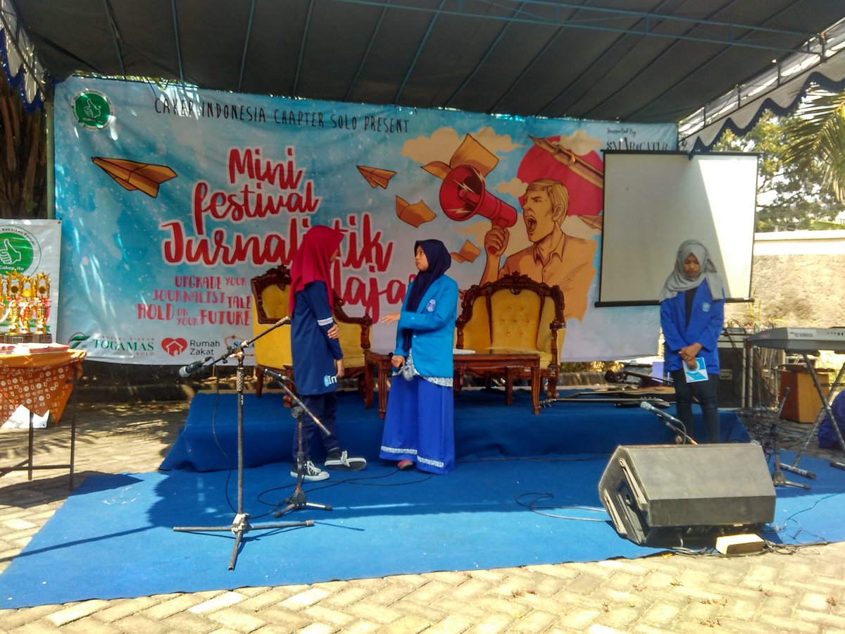 Sesi presentasi lomba majalah pelajar.... 😘 <a href="/CakeperSolo/">CAKEP Solo</a>