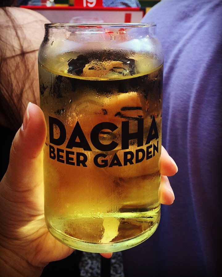VnikkiR's tweet photo. 🍺 #NationalBeerDay at @DachaDC https://t.co/TjwToqgc65
