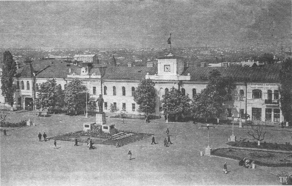 TKirovohrad's tweet photo. #typical_kirovohrad
#old@typical_kirovohrad #typical_kirovohrad #old@typical_kirovohrad #старыйКировоград #kropyvnitskyy #kropyvnytsky https://t.co/SAbWRarfhM