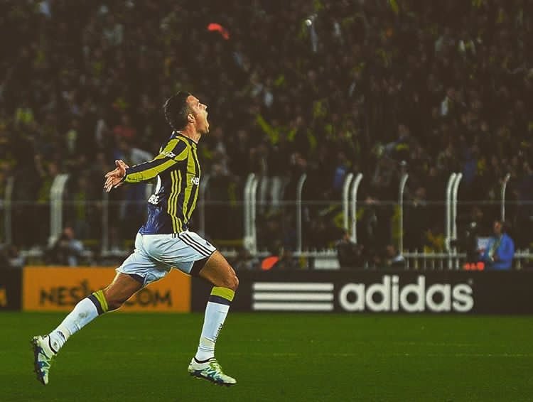 Happy Birthday, Robin van Persie! | 