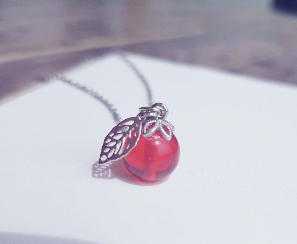 타미공방 서울 모꼬지다락 라인업 트윗입니다!! 알티하신분들중 한명 추첨을 통해 타미공방 신작인 <대롱대롱앵두> 를 드립니다!! 😀