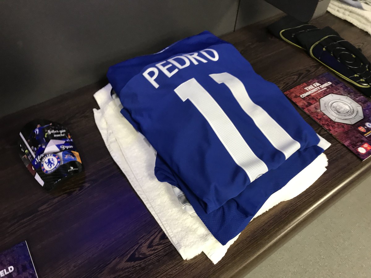 Chelsea team: Courtois; Azpilicueta, David Luiz, Cahill (c); Moses, Fabregas, Kante, Alonso; Willian, Batshuayi, Pedro. #CommunityShield