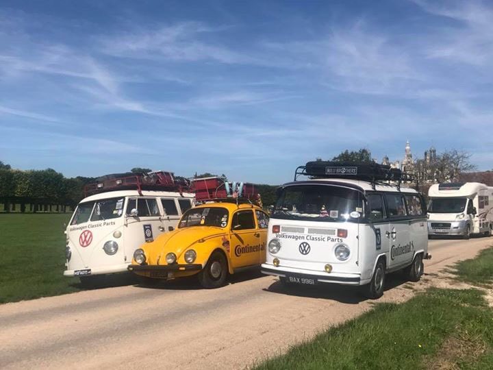 circuitspa's tweet photo. Ils sont malaysiens et ont traversé l'océan avec leur cox et van pour être présents au #bugshow ! https://t.co/diCmeJiamD