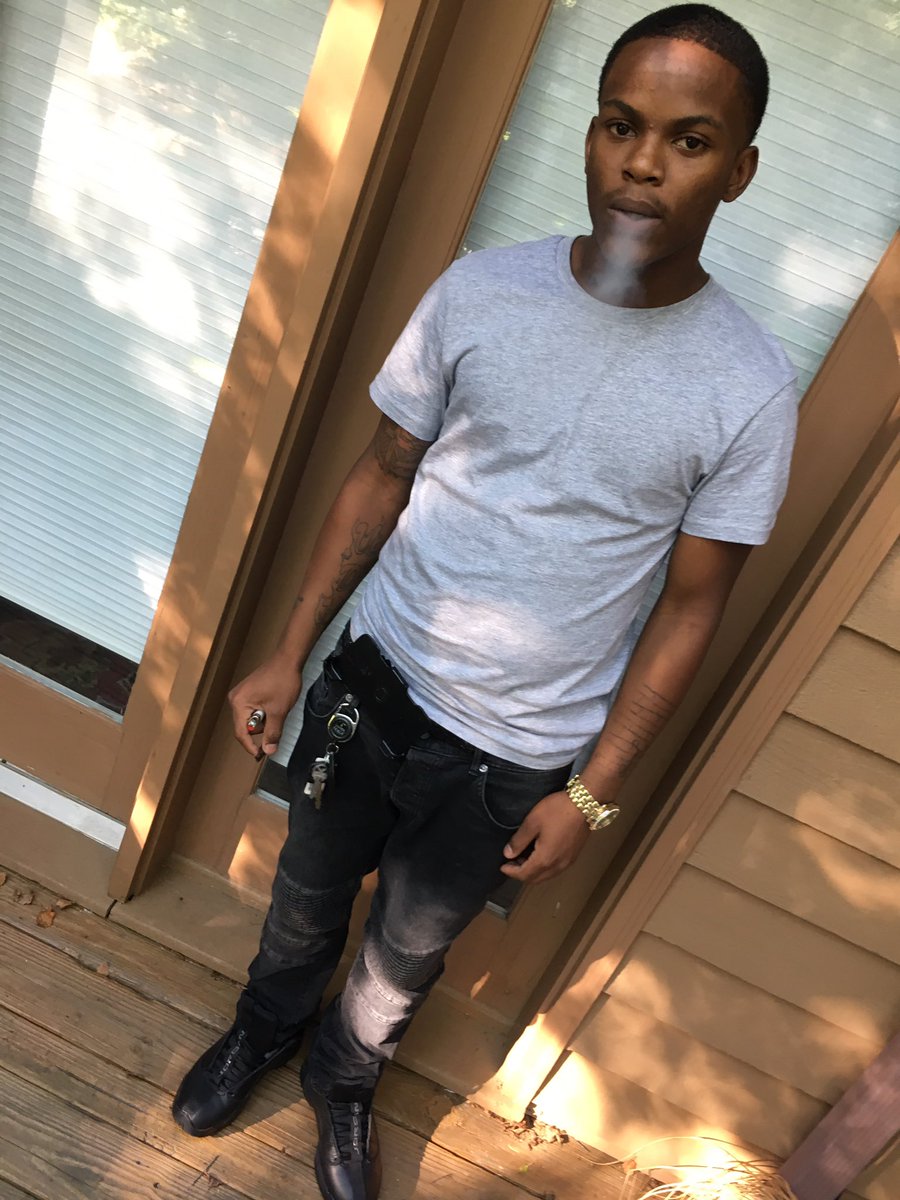 LeelDaDon's tweet photo. ✨✨💵 https://t.co/lqXegBUpdu