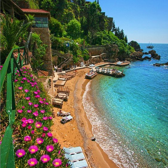 tripsection's tweet image. #antalya #turkey #oldcity #travel #holiday #vacation #beaches
