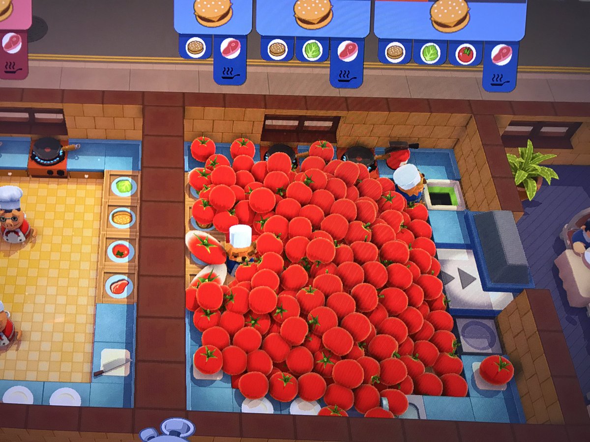 JigxorAndy's tweet photo. When life gives you tomatos... #overcooked https://t.co/D3TYXz5Hts