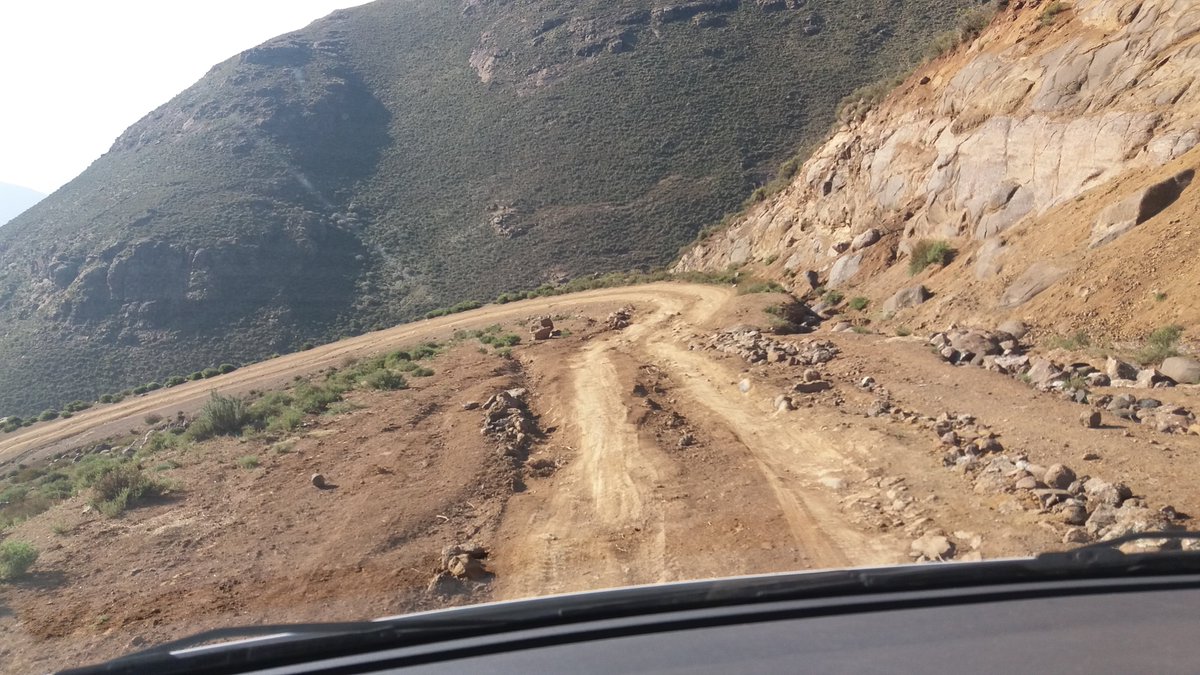 malutifootprin2's tweet photo. Join our Guide into beautiful Lesotho on stunning 4x4 Trails...lead vehicle driver speaks the language. We make all arrangements. https://t.co/GbZwPVs07g