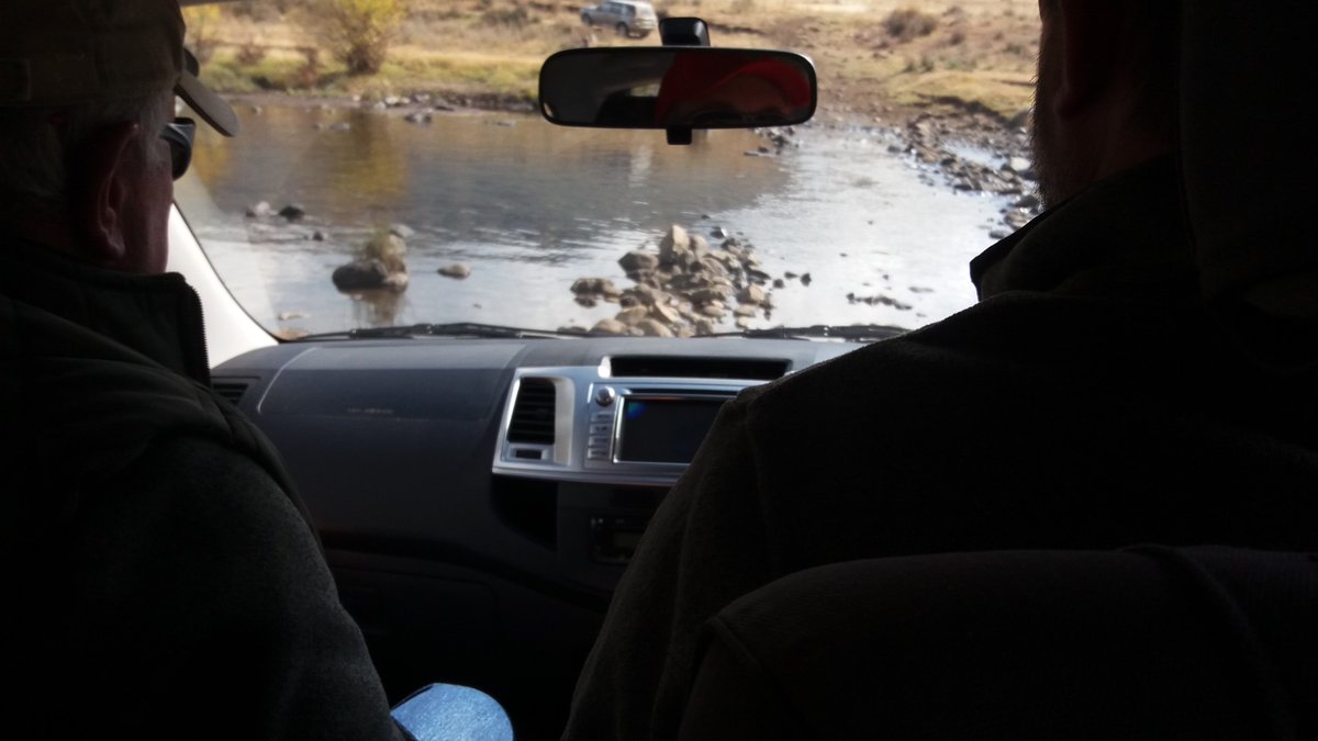 malutifootprin2's tweet photo. Maluti 4x4 Trails, real adventure made real easy.'Follow the leader' relax and enjoy Bring your 4x4 friends along, have fun #lovemalutitours https://t.co/XtMcRD4YJa