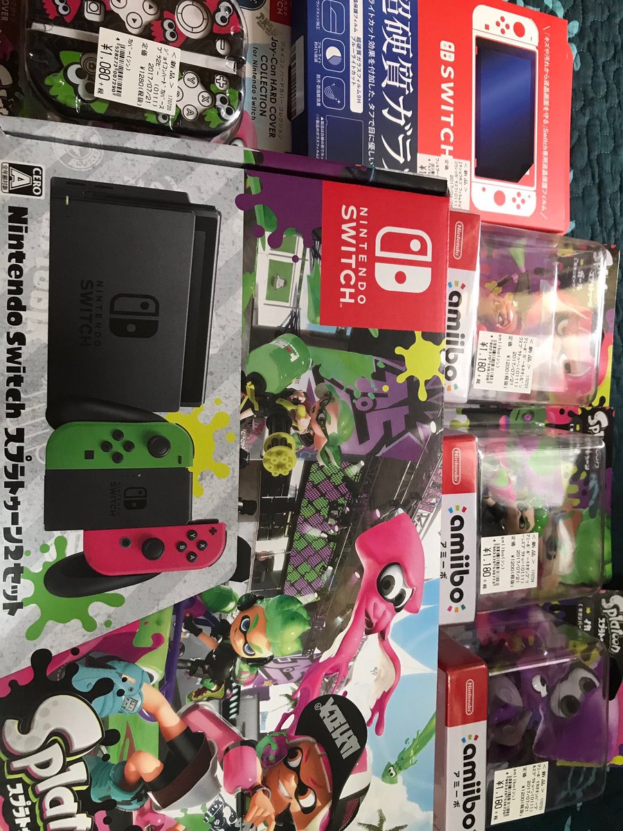 monsutoNJ's tweet photo. スイッチ買ってたけど、抽選会で当たったのでプレゼントします！
RTしてくれた人から選ぶのでRTよろしくお願いします！(フォローてくれてもいいよ…|ω･`)
#プレゼント企画 https://t.co/5eXPiKsPQM