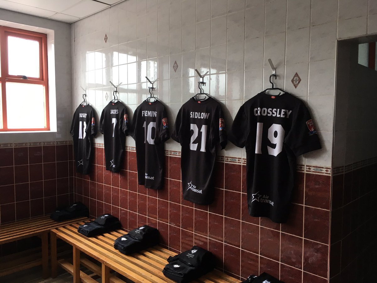 PremSportsTV's tweet image. Join us from 14:45 for LIVE #Super8s - @WorkingtonTown vs @TOwolfpack - @DaveWoodsSport, Brian Noble &amp;amp; @MurphOnIce with the action!