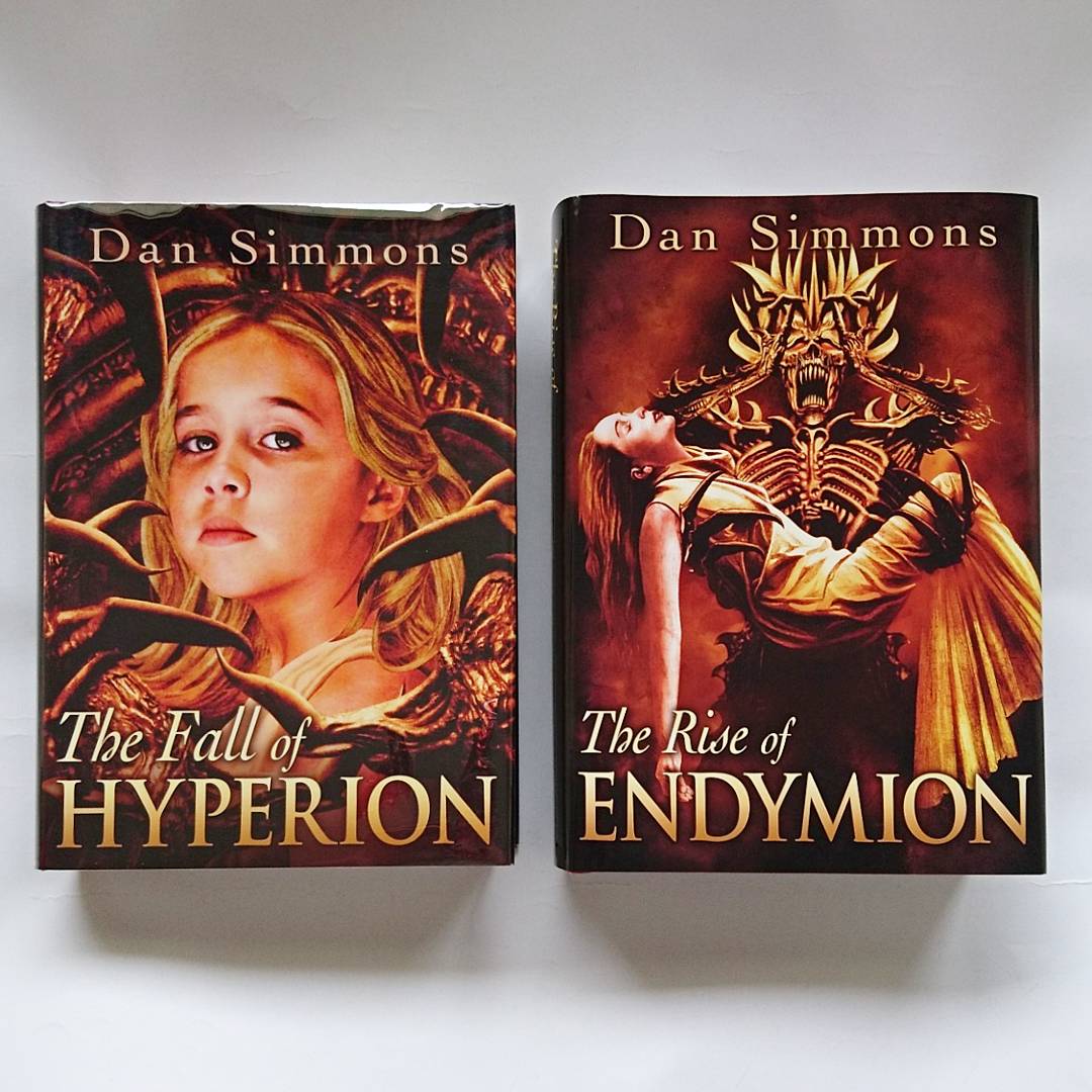 VoidWhichBinds_'s tweet photo. My two #SubterraneanPress editions from the #Hyperion Cantos. #TheFallofHyperion and #TheRiseofEndymion. Stunning editions! https://t.co/stdzn5dTRJ