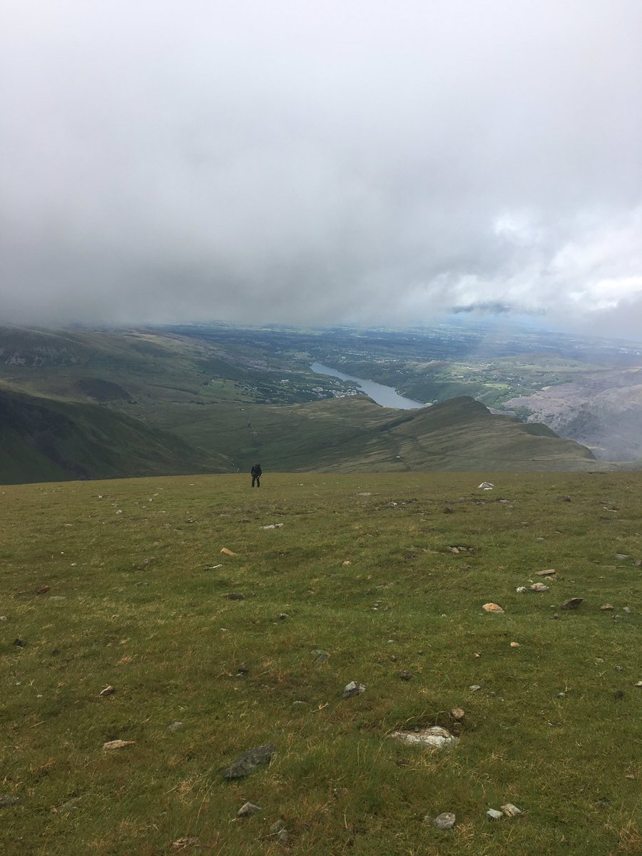 billyandthebee's tweet photo. Tiring walk up #mountsnowdon but fantastic views even with the mist. #snowdonia #craftinspiration #hiking #wales #snowdon #mountains https://t.co/TNbUuV5VIS
