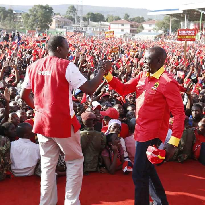 petrogero's tweet photo. #KenyaNiJubilee https://t.co/8TJOaFFO3k
