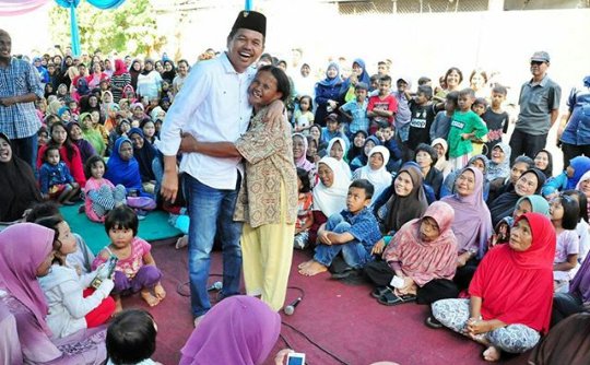 SelowId's tweet photo. Dedi Yakini @Golkar5 Usung Cagub Sendiri https://t.co/td43FSzlQ0 #PilgubJabar2018 https://t.co/lrQus3X5N0