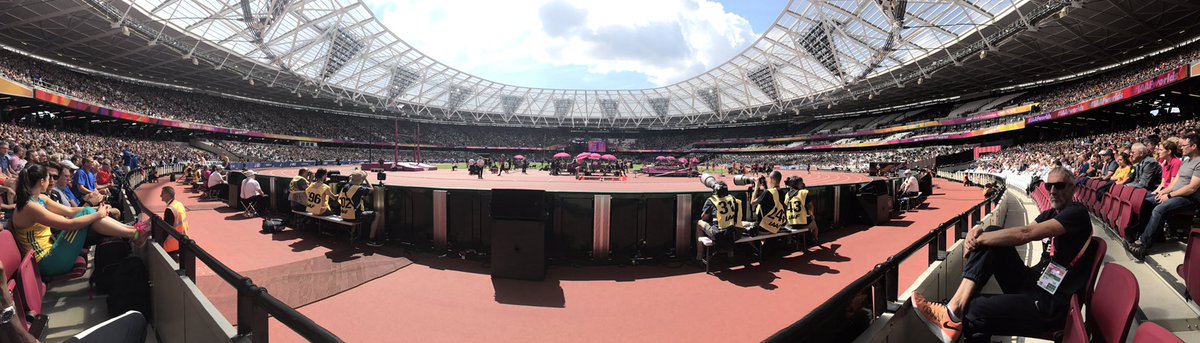 Good Morning from London!  #London2017 #BeTheNext #Velaasa