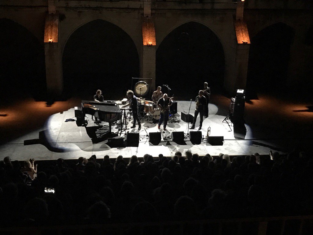 TremplinJazzA's tweet image. #ThomasDePourquery #Supersonic #GargouillesJazz mémorable concert à Avignon 05/08/17