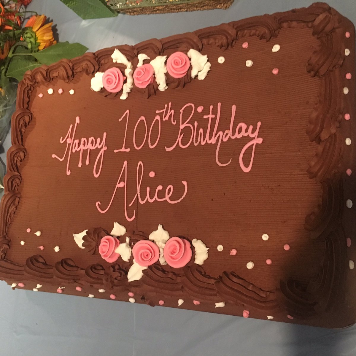 sherryrshoblom's tweet image. Happy happy 💯 birthday Alice!