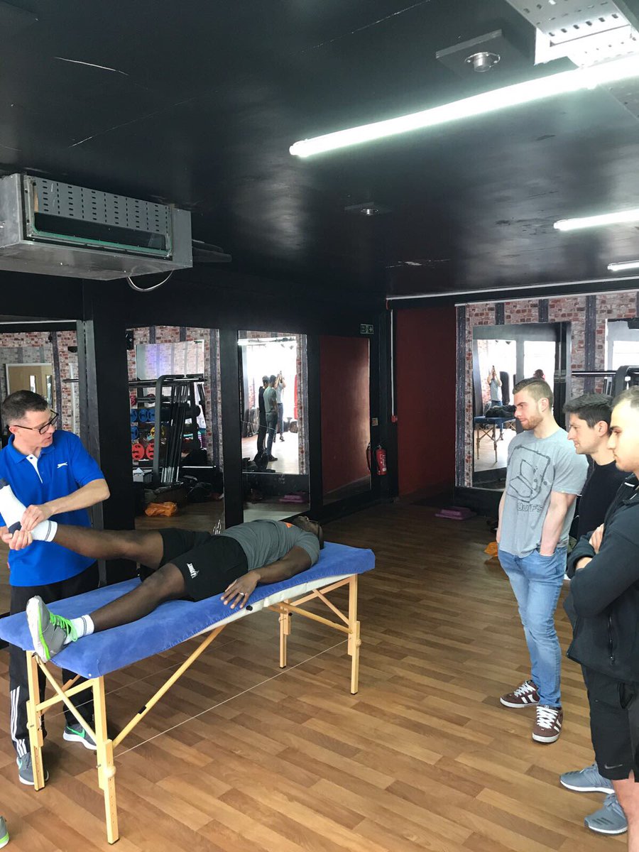 Hall_Training's tweet image. Another day of learning, this time about the causes of #backpain and how to fix it! No more achy clients for us. #personaltraining