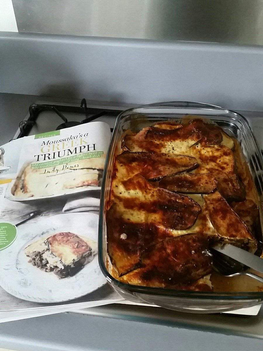 lauramahony14's tweet photo. Dinner sorted for a few nights thanks to @littlegspoon Mouska recipe #indoweekend 😊🖒🍴 https://t.co/8q9vAUiiPQ