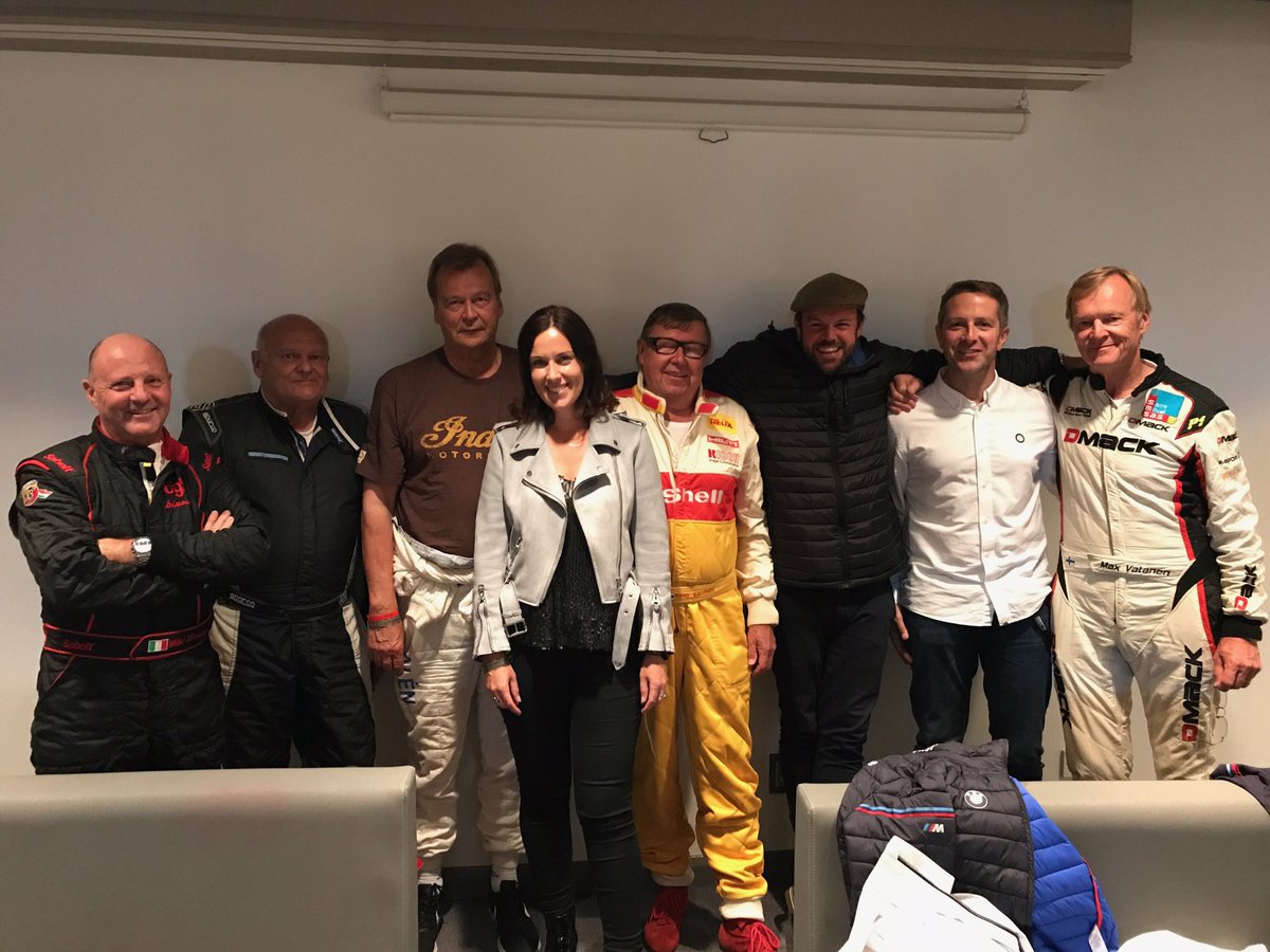 Glasgow thanks so much for coming out for <a href="/IGNITION_fest/">IGNITIONfestival</a> You were amazing. Thanks to these legends too. #IgnitionGlasgow