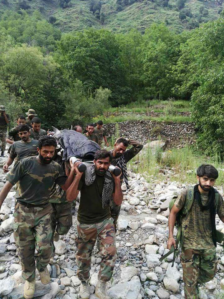 CZArmy01's tweet photo. Soldiers of Pakistan Army are the best in the world, our battelfield experience is unmtached. 💯🌟
#StopBlamingPakArmy https://t.co/3IlmejZXJp