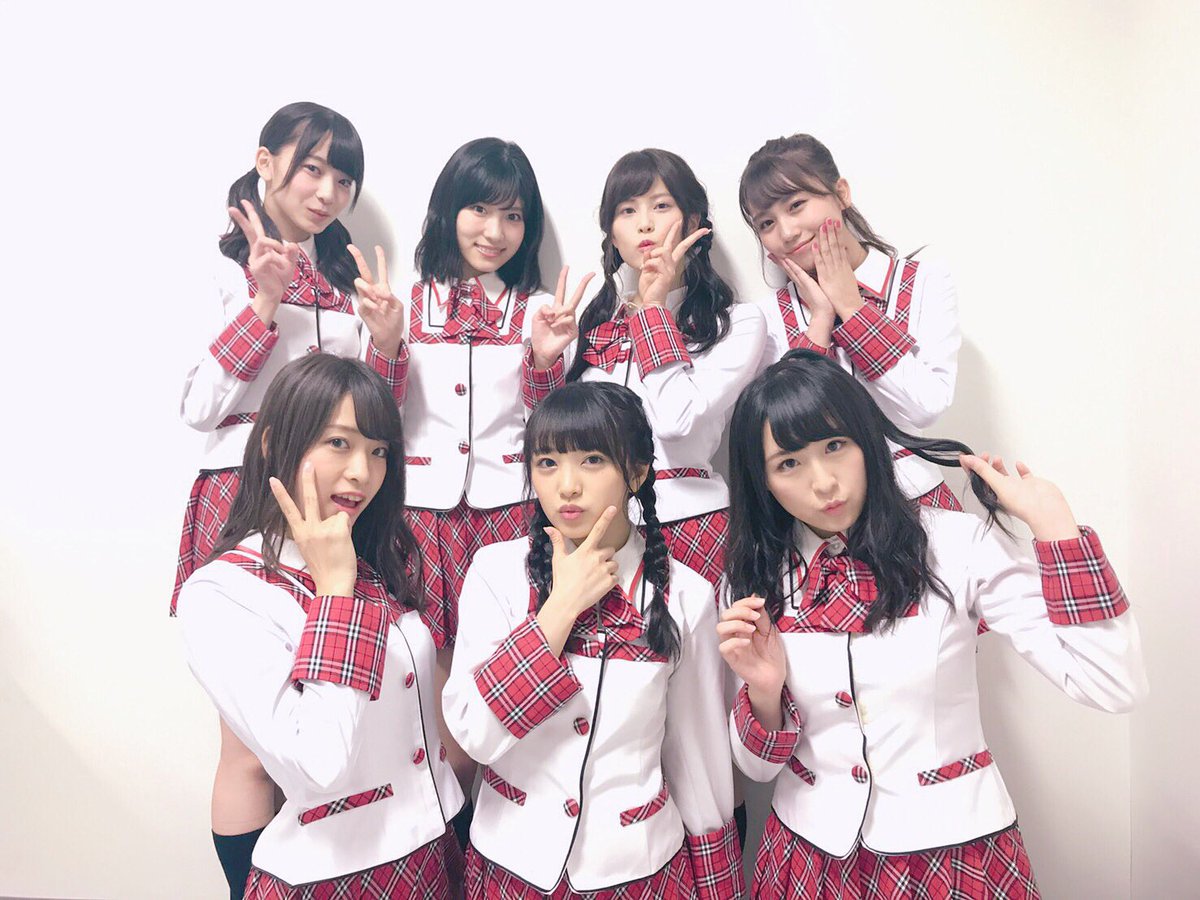 谷口めぐ 仙台全国握手会に来てくださった皆さん ありがとうございました 今回はパジャマ衣装での握手会でとっても新鮮だったな 写真の7人でスカートひらりを歌ったよ またスカひら歌えて嬉しいっ 谷口めぐ 仙台全国握手会に来てくださった皆さん ありがとうございました 今回はパジャマ衣装での握手会でとっても新鮮だったな 写真の7人でスカートひらりを歌ったよ またスカひら歌えて嬉しいっ