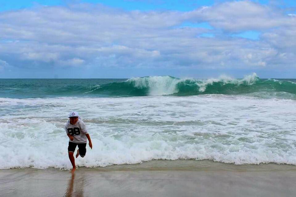 PerthBling's tweet photo. Meanwhile winter in #perth #perthbeach #perthlife Photo Credit to my amazing daughter 📷 https://t.co/jGz8rxVmVR