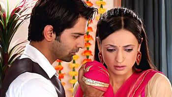 IkaPutriYanuart's tweet photo. Please rerun khushi @IndosiarID 
#KhushiIndosiar https://t.co/BO4btnRJqk