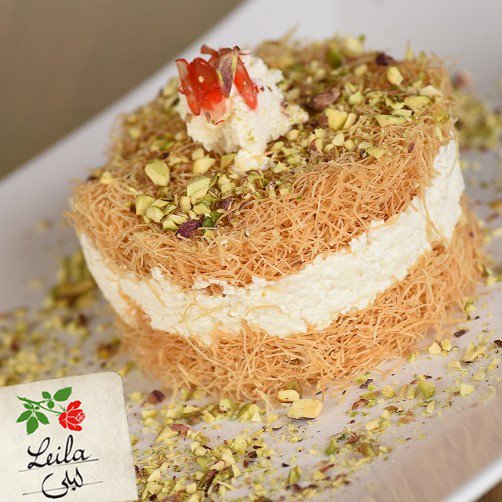 حلو العثملية بالقشطة عند #ليلى إلو نكهة مالها مطرح غير ألبك 💓