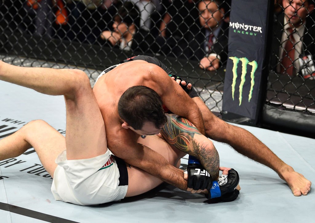 Com "finalização relâmpago", <a href="/RaniYahyaMMA/">Rani Yahya MMA</a> vence no #UFCMéxico > bit.ly/2ufVdCM