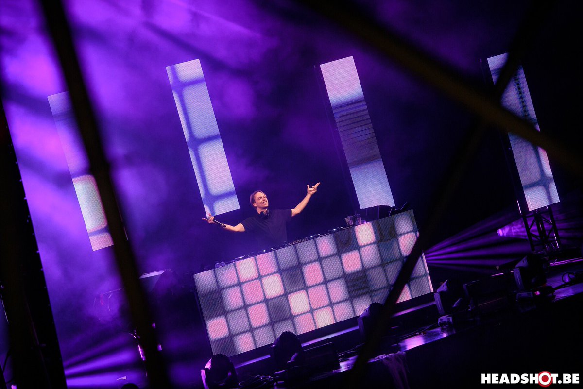 Realregi's tweet photo. Thanxx #pos17 !
#regimania tour https://t.co/e2C0Ee9HRX