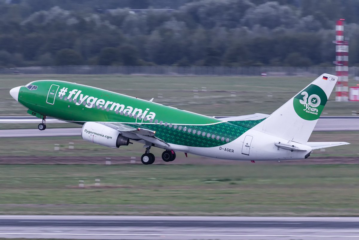 Aviation_Pic's tweet photo. .22.07.2017
.@flygermania taking off Runway 23L #b737 #30jahreGermania @dusairport in the morning.
.@mhv220 https://t.co/0X9UlV211F