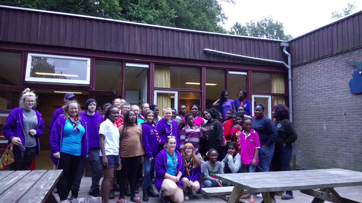Great fun learning new songs with the Ghana Girl Guides last night! <a href="/StaffsScouts/">Staffordshire Scouts</a> #iscout