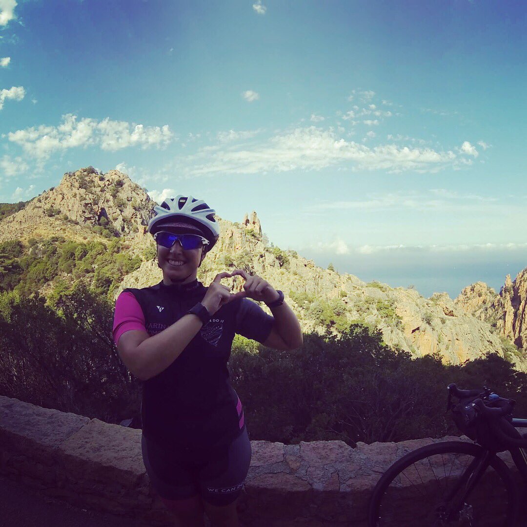 Giulia_DeMaio's tweet photo. Bonne route 😍 #RIC2017🚲 #raidincorse #gngontheroad #calanche #piana #patrimoniounesco #hotrovatoilcuoretraleroccemainfotononsivede #day6 https://t.co/Z2bBd7rJIL