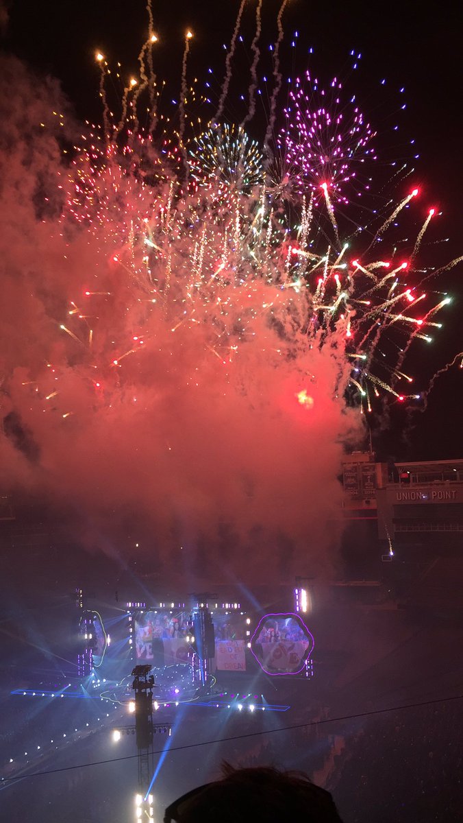 Coldplay_fix_me's tweet image. Believe in love