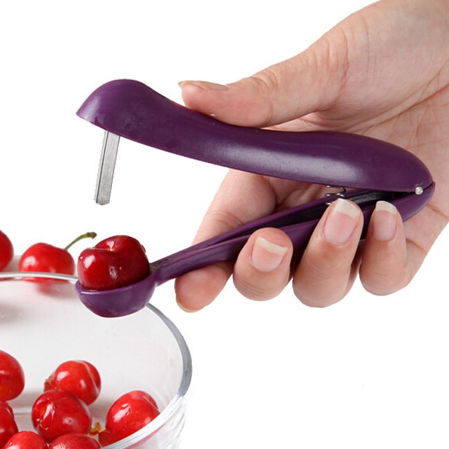 TasteRichdotCom's tweet image. Like and Share if you want this  Cherry Pitter 

#food #foodporn #kitchenai ... tasterich.com/cherry-pitter/
