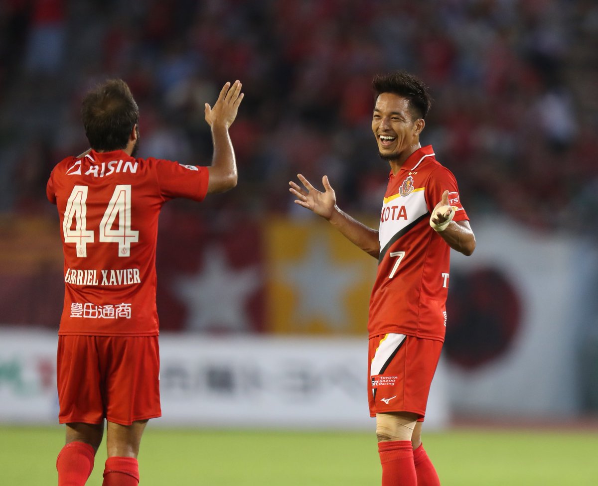 名古屋グランパス Nagoya Grampus 25周年記念ユニフォームで初勝利 記念ユニフォーム再販しております まだお持ちでない方は今すぐチェックしてみてください T Co Cpbplk5icn