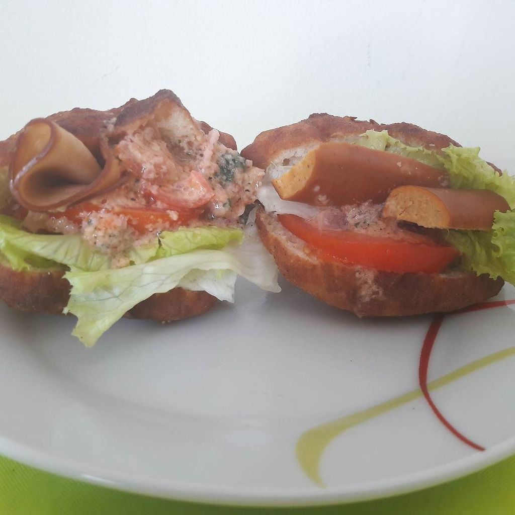 Bokit party with friends/entre amis !!! #bokit #plantbased #vegan #vegetalien #vegetalien #vegetarian #vege ift.tt/2vupk9a