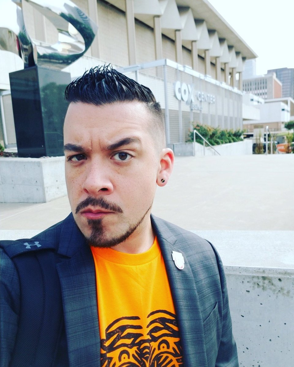 RealDaveSolo's tweet photo. Good morning from @WalkrStalkrCon Tulsa Day 2! Come on out and say hello! @Skybound #WSCLIVE #WSCTulsa #ShivaForce https://t.co/IgO49QNyDM