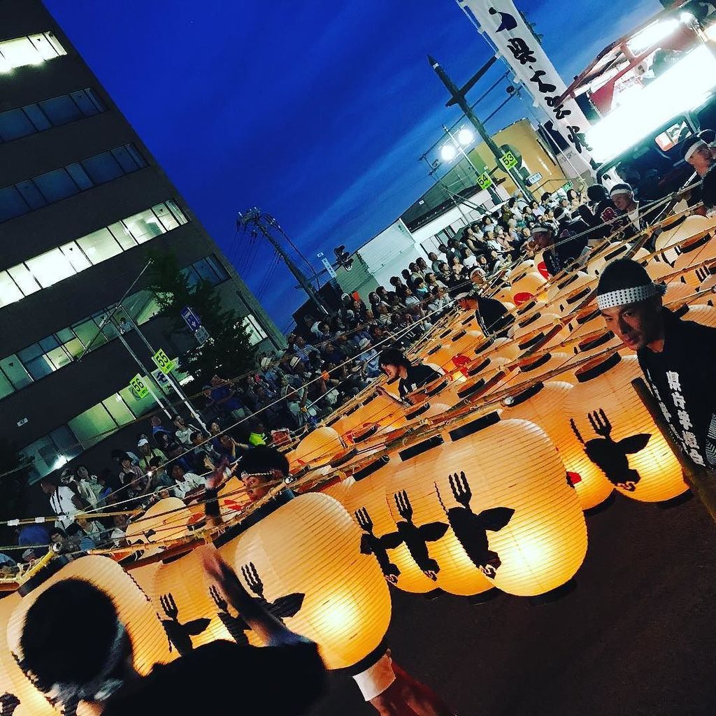 星川泰輝 秋田牛の竿と康人さんが大写しになっていたのでリツイートします Rt Shinta uchi 秋田 竿灯 まつり 秋田県 竿灯まつり 竿灯 竿灯まつり17 東北夏祭り T Co Pjrceozbxs T Co Ttimlo9a5k Twitter