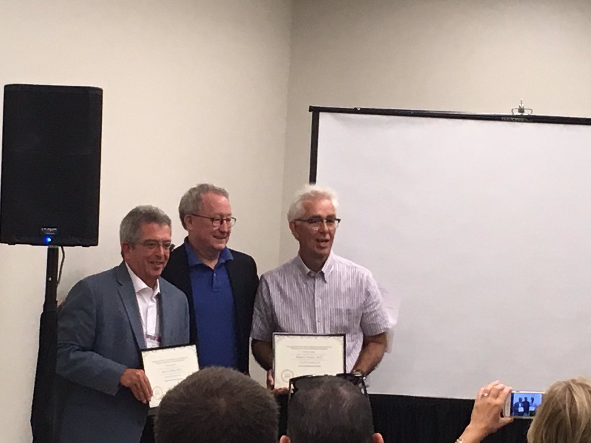 Div26HOP's tweet photo. Congratulations to #Div26 Career Achievement winners: David Baker + Wade Pickren (pictured here w President Ed Morris) #APA2017 #histpsych https://t.co/4AbPj6nxet