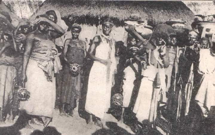 By association and use, many words of Yoruba have crept into Nupe and Ebira language especially Ebira Tao. 
#KogiFact