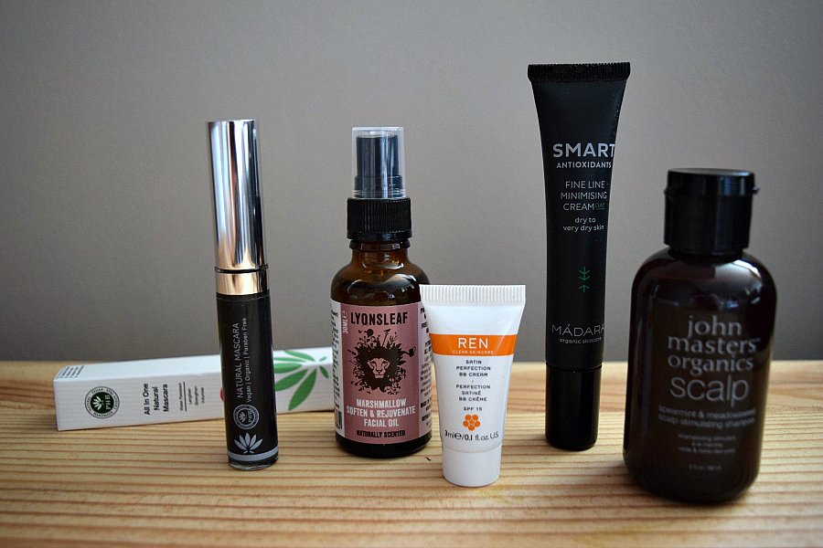 JustEmmaBlog's tweet image. Check out my latest #review for the @Love_Lula beauty #subscriptionbox - justemma.co.uk/2017/07/the-lo… @FemaleBloggerRT