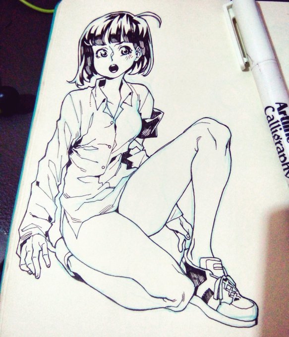 Some legs appreciation sketches for y'all 