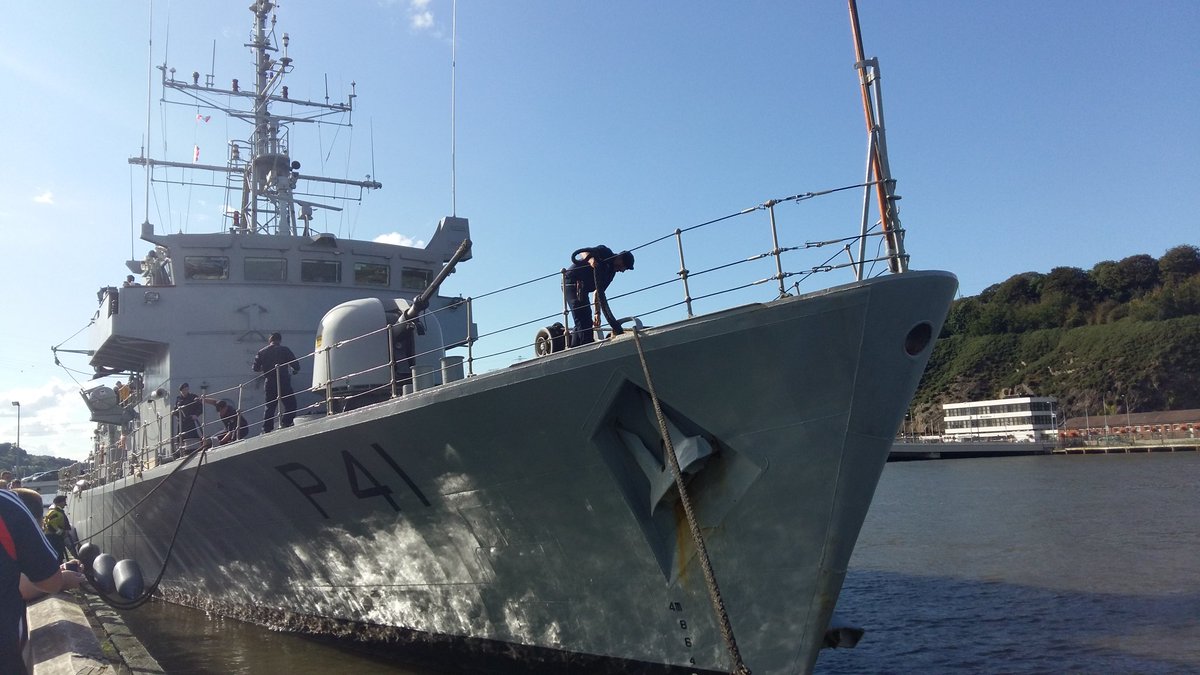 PortofWaterford's tweet photo. #LEOrla in #Waterford after @friendfoe1916 #maritimeheritage commemoration @DunmoreEastRNLI @defenceforces https://t.co/ULcsVPaP4M